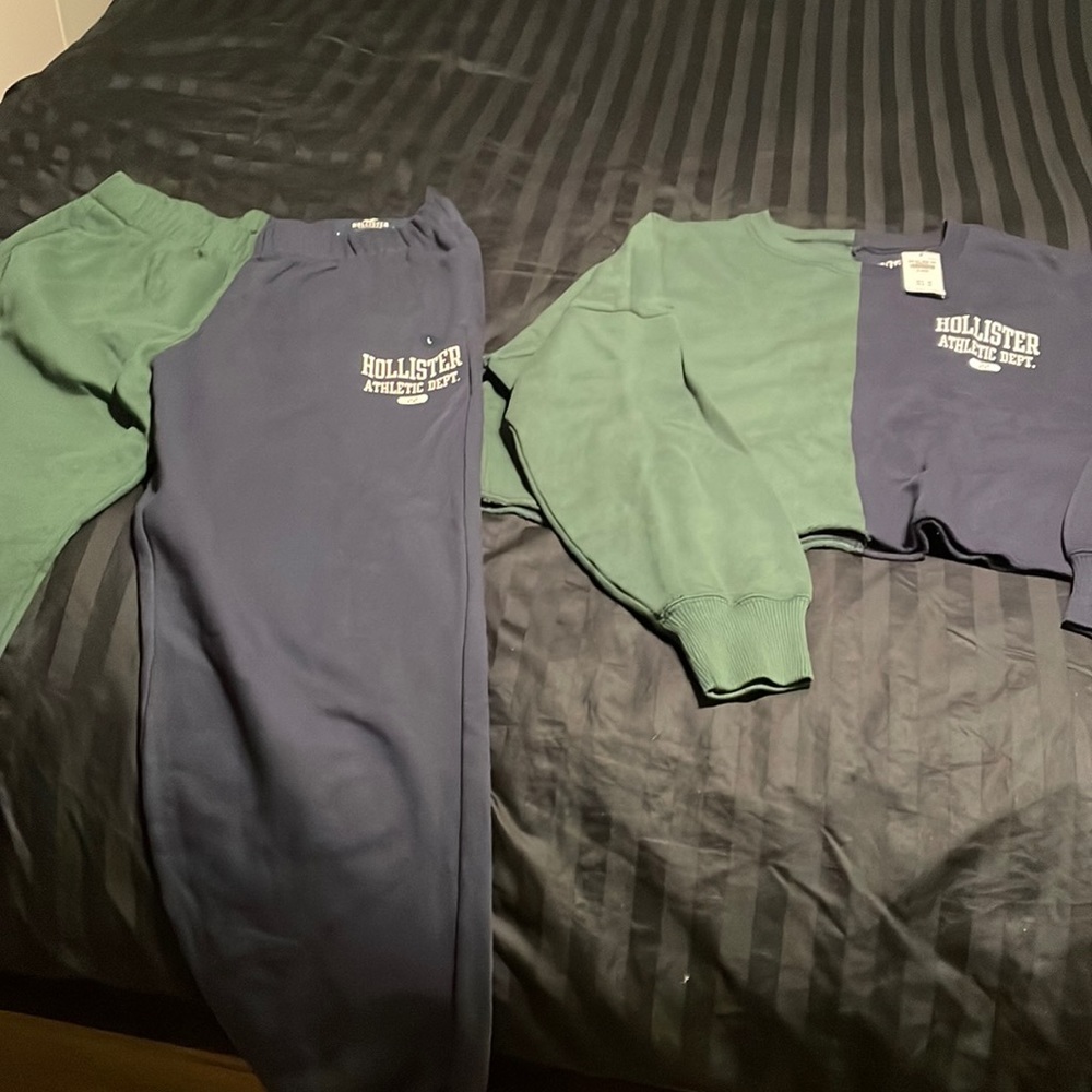 Hollister Sweat Suit NWT